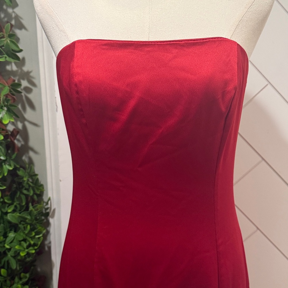 Hearts Run Wild Red Satin Strapless Dress - Picture 6 of 14